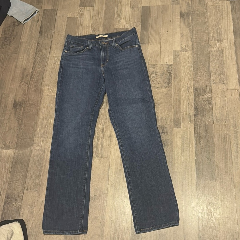 Levi’s classic straight jeans
